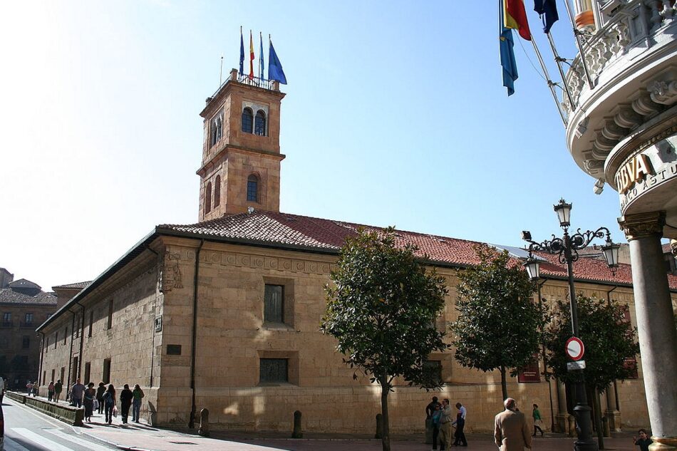 La Plataforma Stop Insituto Confucio seguirá informando sobre los riesgos de colaborar con Hanban pese a la apertura de un centro en la Universidad de Oviedo