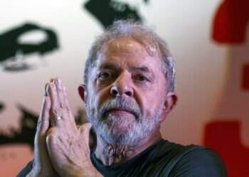 IU rechaza que se encarcele a Lula da Silva y denuncia una operación con “exclusivas razones políticas para impedir su victoria electoral»