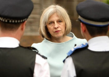 Theresa May – ¿Artista del año?