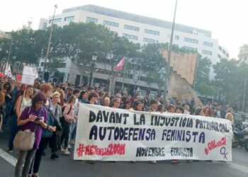 Colectivos feministas, plataformas y partidos califican el incremento del presupuesto para violencia de género como insuficiente