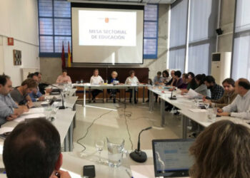 Sterm Intersindical clifica la Mesa sectorial por la Educación de «oportunista y con poco contenido»