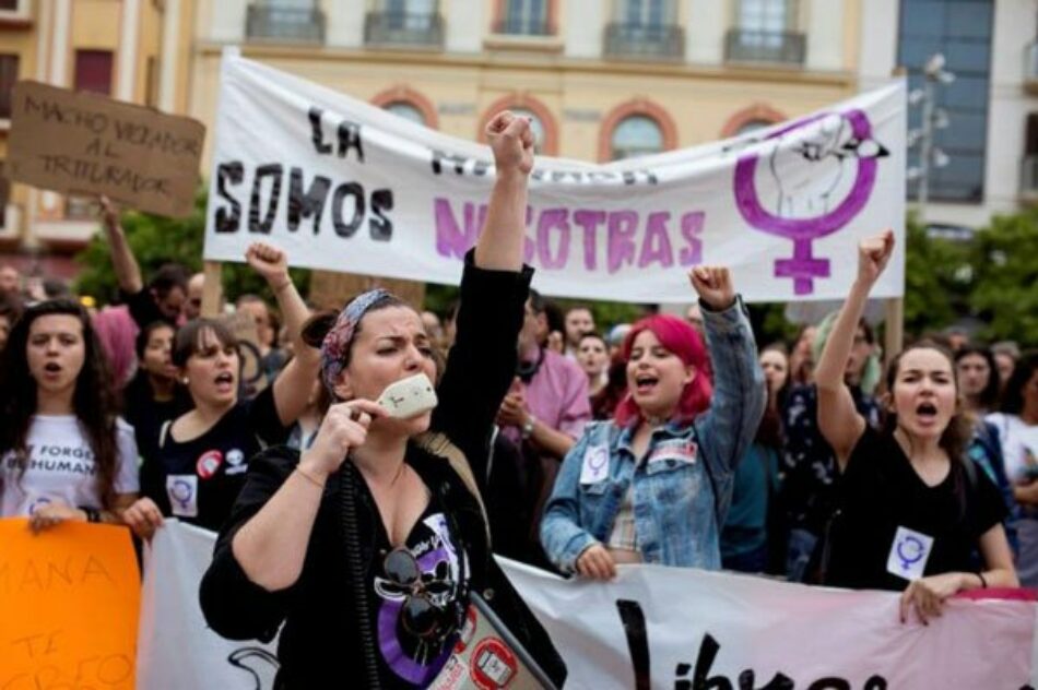 10 de mayo: «Todas y todos a la huelga estudiantil. ¡No es abuso, es violación!»
