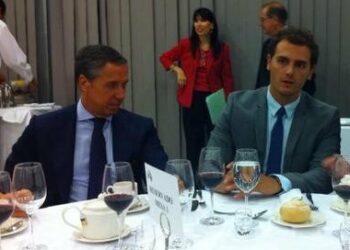 Albert Rivera, sobre la detención de Zaplana: «Lamentablemente, nos hemos acostumbrado a estas malas noticias»