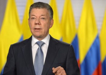 Santos anuncia la entrada de Colombia en la OTAN