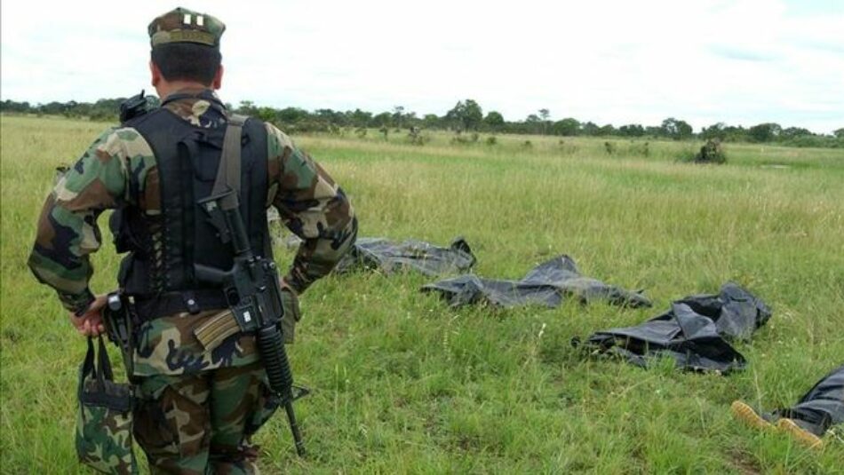 Ejército colombiano mató a 10.000 civiles para mejorar estadísticas en la guerra entre 2002 y 2010: The Guardian