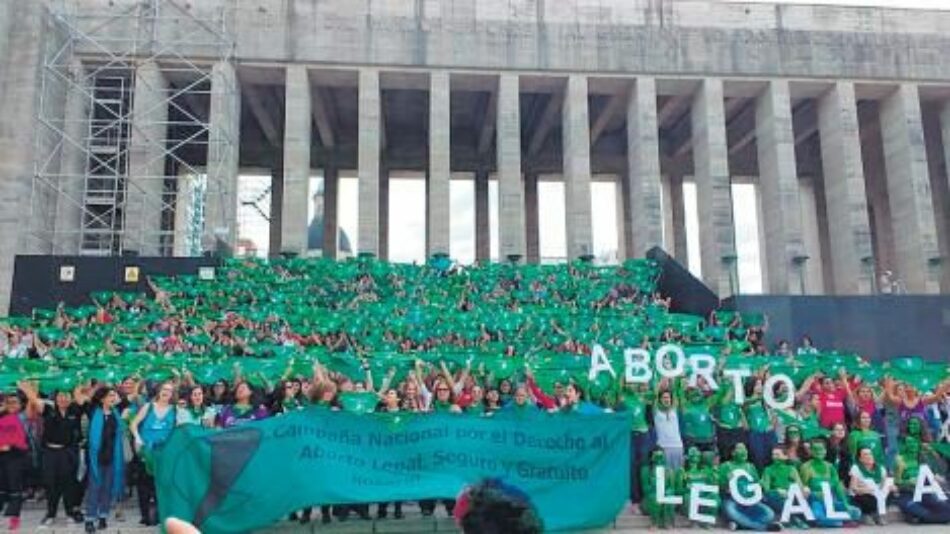 Argentina. La Campaña Nacional por el Aborto Legal recorrió las ciudades del país con el Pañuelazo Federal