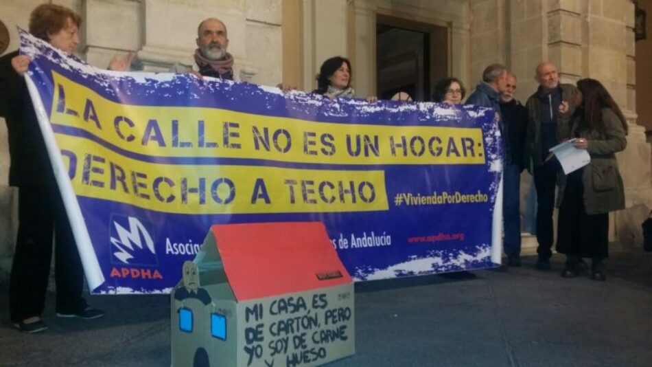 APDHA Sevilla lamenta los tres años perdidos, en el mandato de Juan Espadas, que debieran haber servido para afrontar la emergencia social y habitacional de la capital andaluza