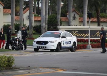 Hombre atrincherado en Florida mata a 4 niños y después se suicida