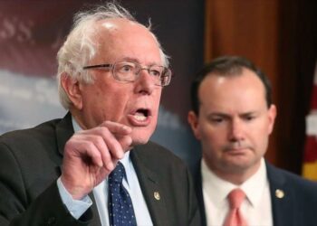 Bernie Sanders exige revelar rol del Pentágono en un ataque a un puerto yemení de Al-Hudayda