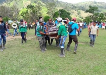 Asesinan a 4 líderes sociales en Colombia