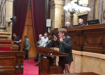 Domènech pregunta si “allò que és bo per fer fora el PP a Espanya” no ho és per “fer avançar Catalunya”
