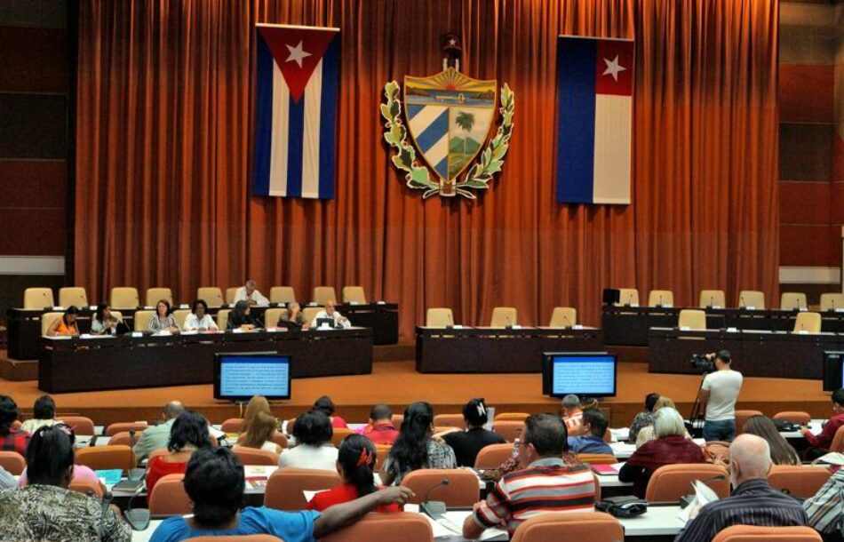 Cuba reformará su Constitución por primera vez desde 2002