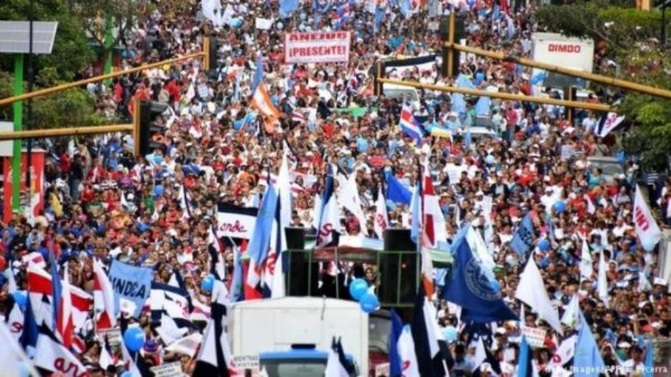 Sindicatos de Costa Rica convocan a huelga nacional este lunes