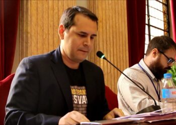 Cambiemos Murcia denuncia que el PP está creando “un Ayuntamiento paralelo” al margen de los trabajadores municipales