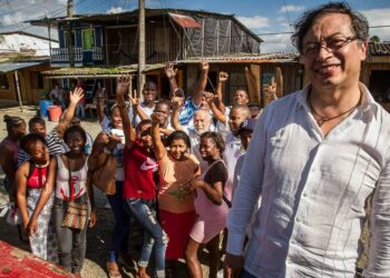 IU muestra su “total respaldo” a Petro en las presidenciales en Colombia ya que su triunfo supone “fortalecer el proceso de paz y una efectiva lucha contra la pobreza”