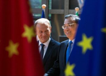 China busca formar alianza con UE ante presiones de EEUU