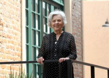 México. La escritora Elena Poniatowska se reunió con López Obrador