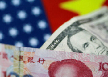 Contragolpe comercial: China le responde a Trump devaluando su moneda nacional