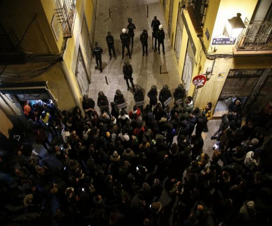 El Gobierno del PSOE decide tapar la polémica actuación policial de marzo en Lavapiés