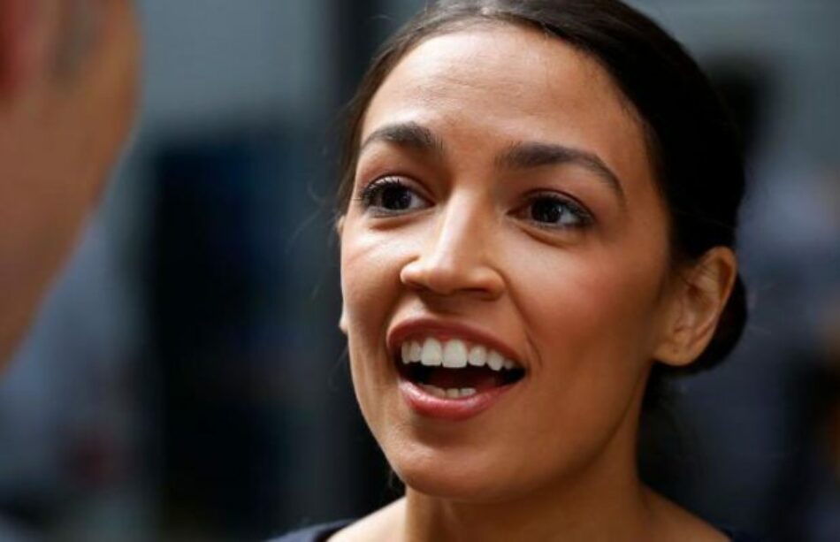 EE.UU: Alexandria Ocasio-Cortez, la joven socialista que acaba de derrotar a un peso pesado del Partido Demócrata de Nueva York
