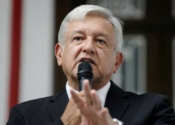 México: AMLO evitará tratar tema del muro en reunión con Pompeo