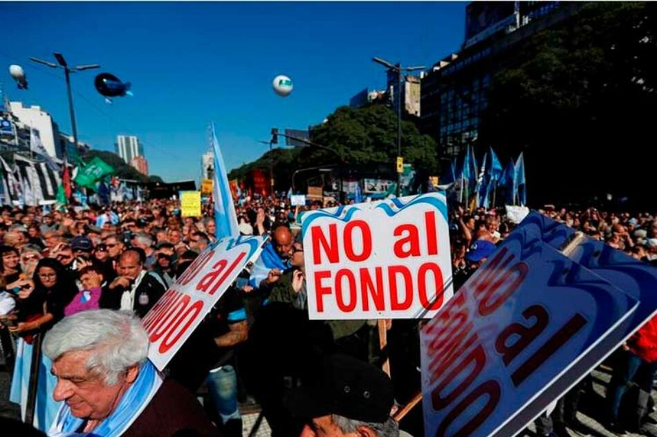 Personalidades argentinas convocan a marchar contra FMI el 9 de julio