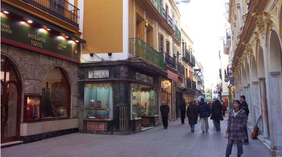 IU Sevilla exige que las ayudas al pequeño comercio lleguen a los barrios