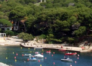 Catalunya en Comú Podem demana explicacions al Govern per la construcció d’apartaments en un espai natural a Begur