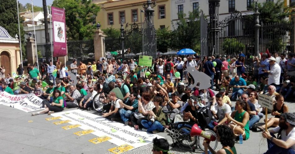 Los ataques del Rector de la Universidad de Sevilla contra el profesorado aseguran un septiembre conflictivo