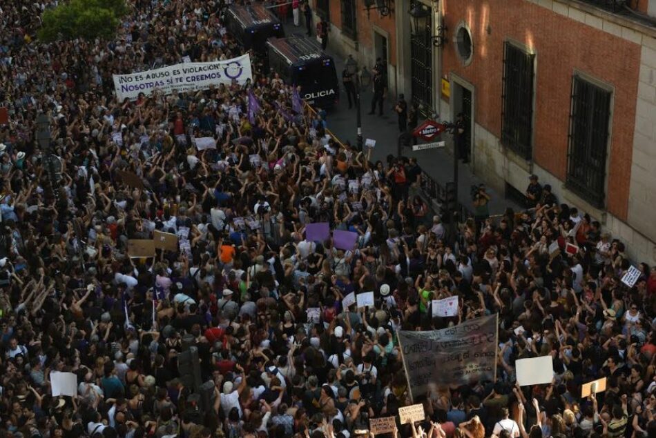 Unidos Podemos presenta una ley integral contra las violencias sexuales