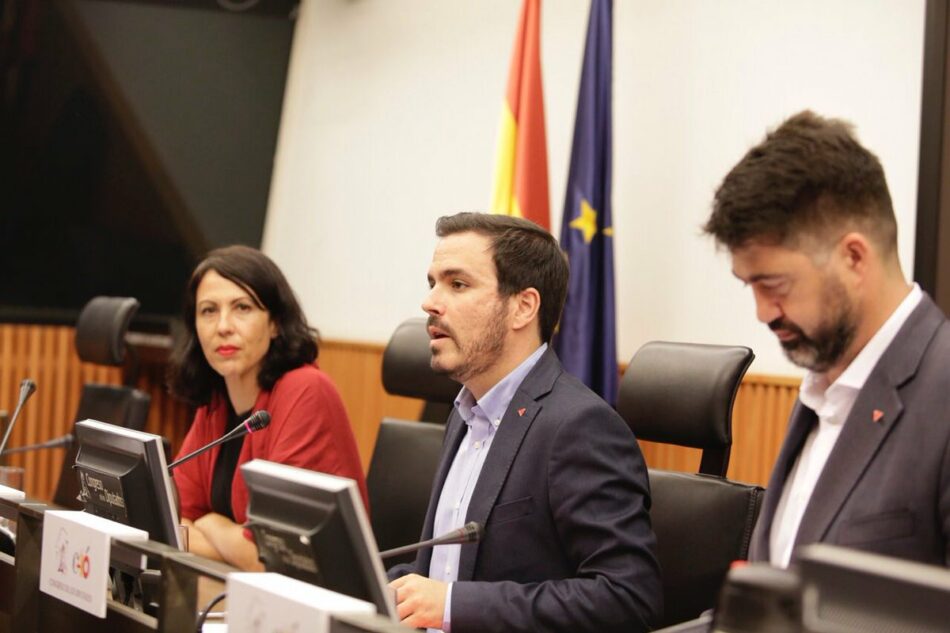 Alberto Garzón: «no hay democracia sin libertad, y no hay posibilidad de que exista la libertad en la pobreza»