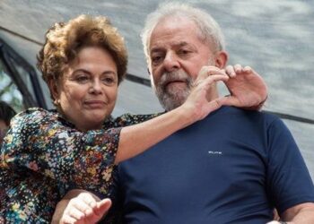 Dilma: Lula es un preso que domina la vida política de Brasil