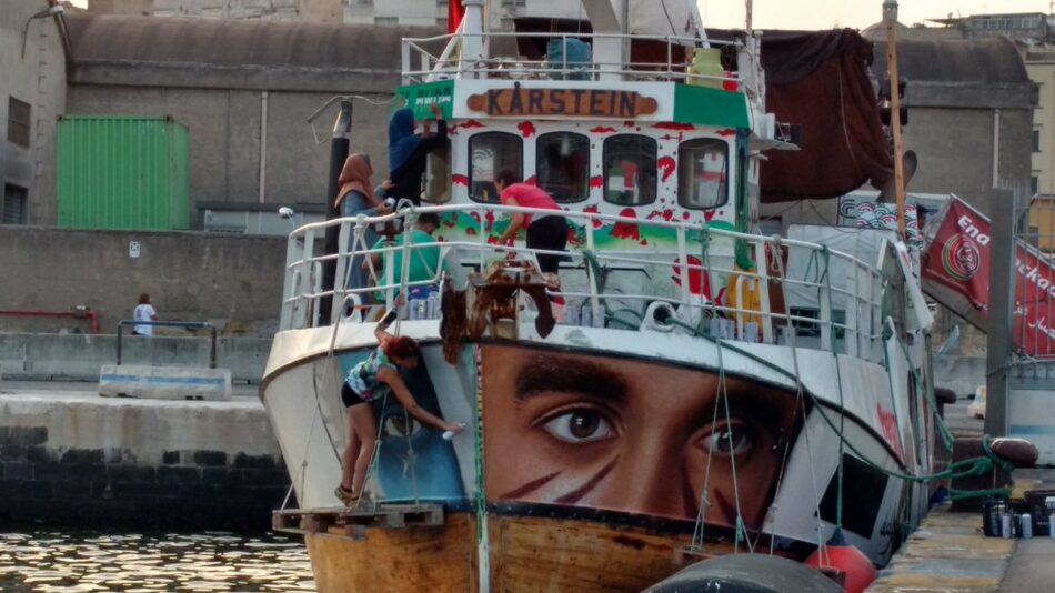 Detenida la Flotilla de la Libertad a 49 millas de la costa palestina