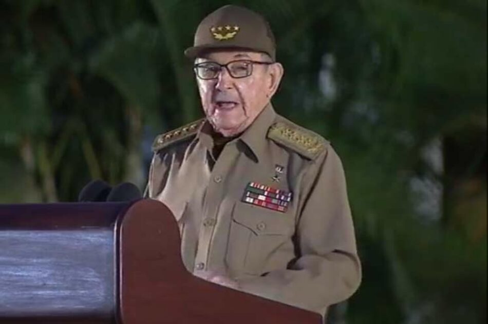 Cubanos defenderán su Revolución, Raúl Castro en Santiago de Cuba