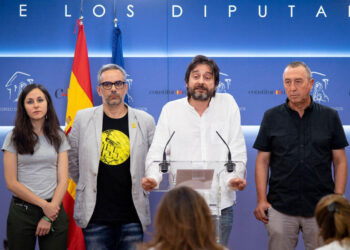 Unidos Podemos registra en el Congreso una comisión de investigación en abierto para esclarecer el escándalo del rey emérito