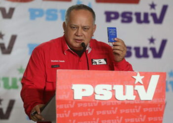 Cabello reafirma que la autocrítica es fundamental en la Revolución Bolivariana