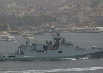 Despliegue de fuerzas navales en una nueva escalada de tensión entre Estados Unidos y Rusia en el Mediterráneo