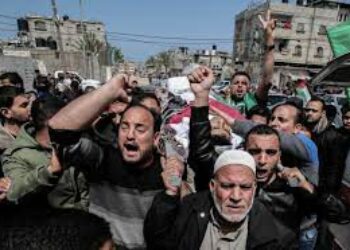 Dos manifestantes palestinos muertos por bala israelí en Gaza