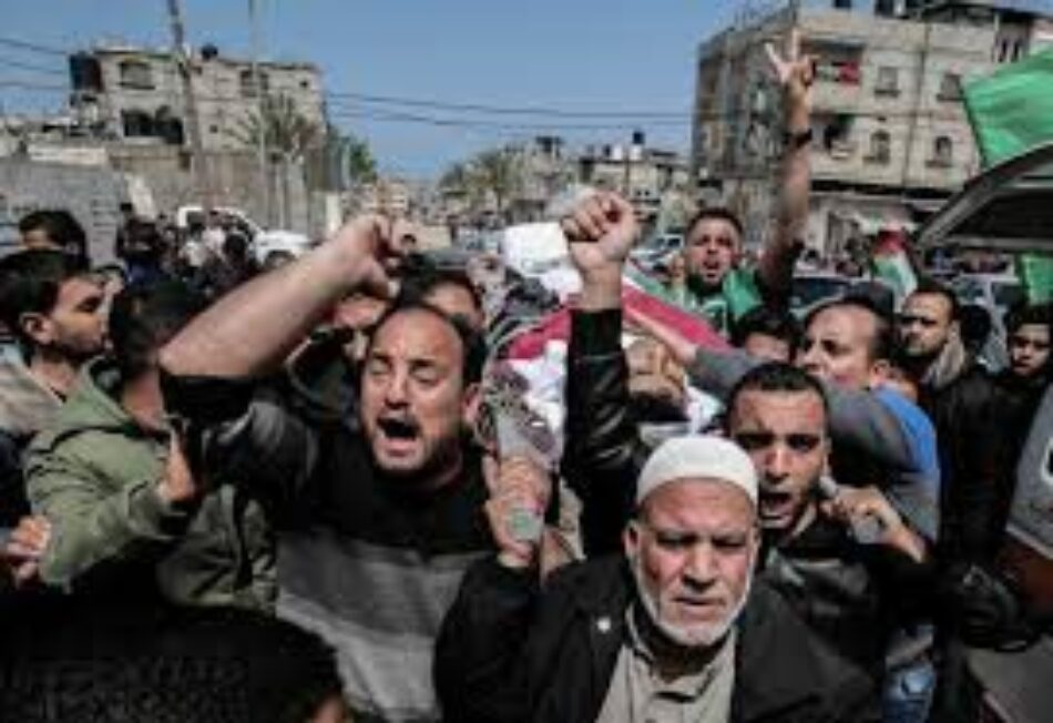 Dos manifestantes palestinos muertos por bala israelí en Gaza