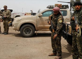 Masivo convoy de FDS y EEUU se dirige al este de Siria
