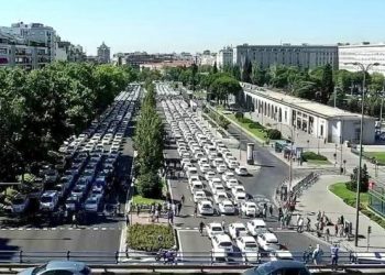 El Ayuntamiento de Madrid solicita que se cierre el compromiso de crear una licencia urbana para las VTC