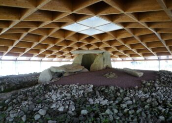 El convenio de gestión cultural del Dolmen de Dombate vuelve a ser accesible al público