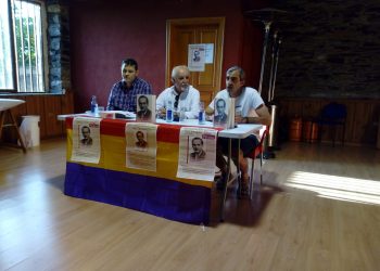 Gran acogida en Paramo del Sil a la presentación del libro “El médico que no quería morir (Vida y muerte de Lodario Gavela Yáñez)”