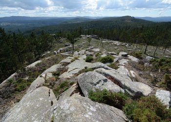 Alerta en la Costa da Morte por la autorización ambiental de la Xunta al proyecto eólico Mouriños