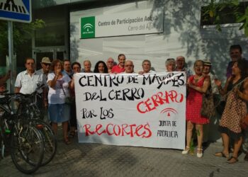 Participa Sevilla reclama “acabar con la discriminación” que sufren las usuarias del Centro de Participación Activa del Cerro