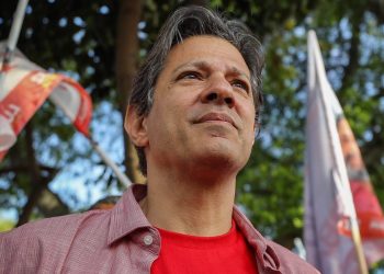 Haddad sustituye oficialmente a Lula como candidato a presidenciales de Brasil