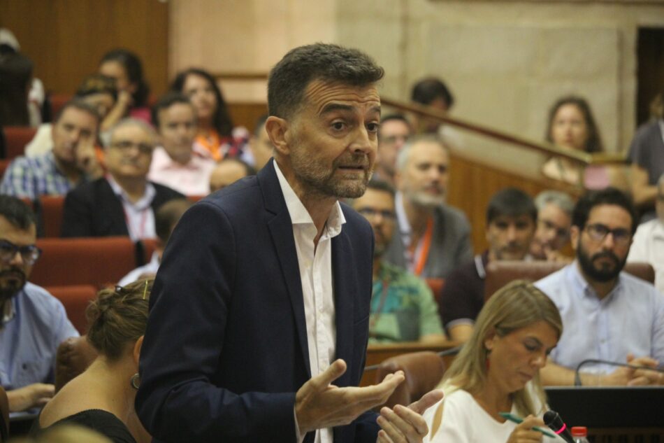 IU replica a Susana Díaz: «Aquí lo que se ha liquidado son las siglas de Socialista, Obrero y andaluz de su partido»