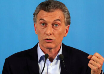 Macri cumple con su plan de cambios drásticos en su gabinete