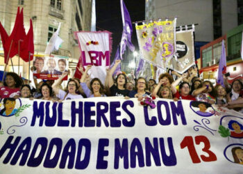 Brasil. Mujeres se movilizan en São Paulo para “primavera” en apoyo a Haddad y Manuela