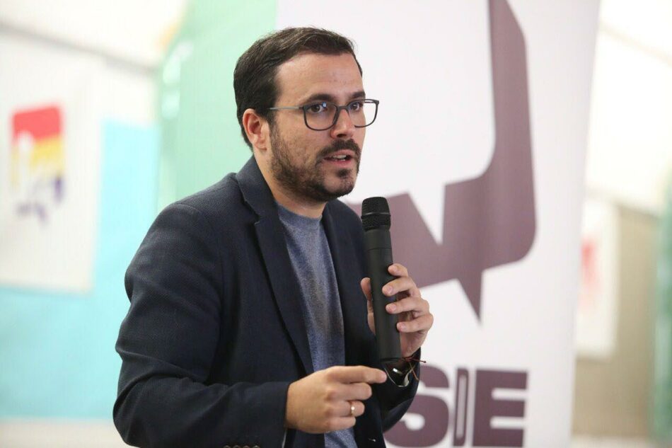 Garzón dirige duras críticas al gobierno de Sánchez en materia de Memoria Histórica y política migratoria